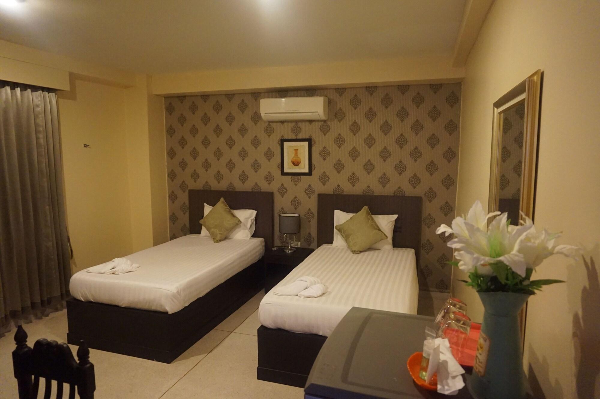 Metro Residence Surin Exterior foto